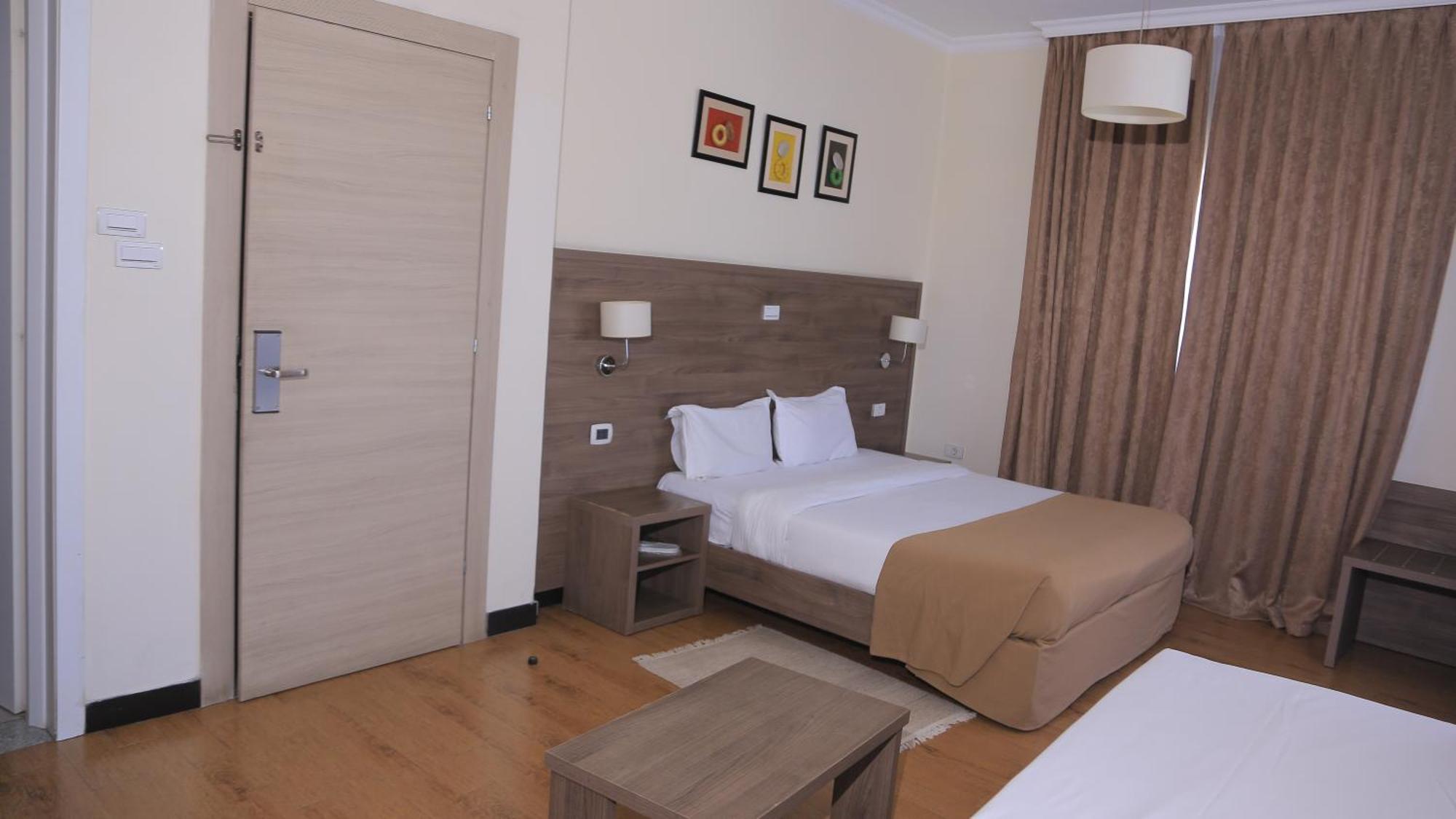 Venetian Hotel Addis Ababa Dış mekan fotoğraf